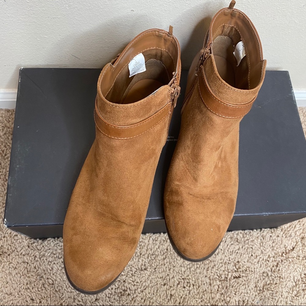 Old Navy Brown Buckle Booties Vegan Leather Size 7 - Picture 7 of 9